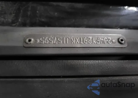 2J4FY29TXKJ157595